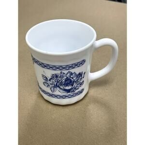 Vintage Arcopal France coffee‎ mug